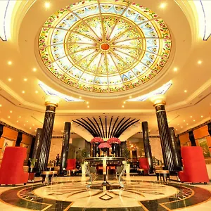 Hotel Red Castle ****